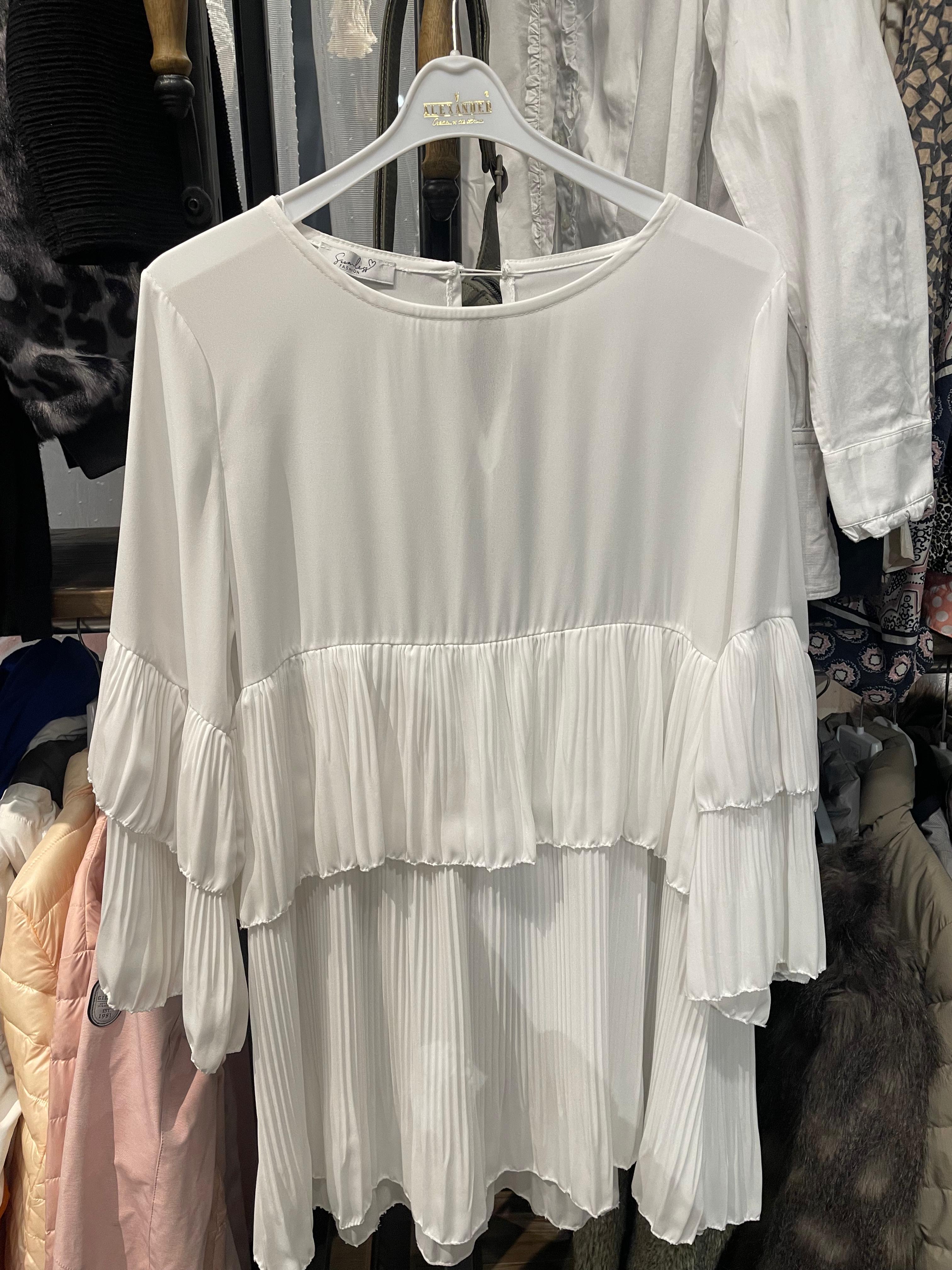 Outfit WeissesOberteil